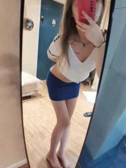 宽窄巷子很乖的妹妹 第2张