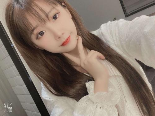 兼职私下接活的嫩妹子温柔大方 第2张