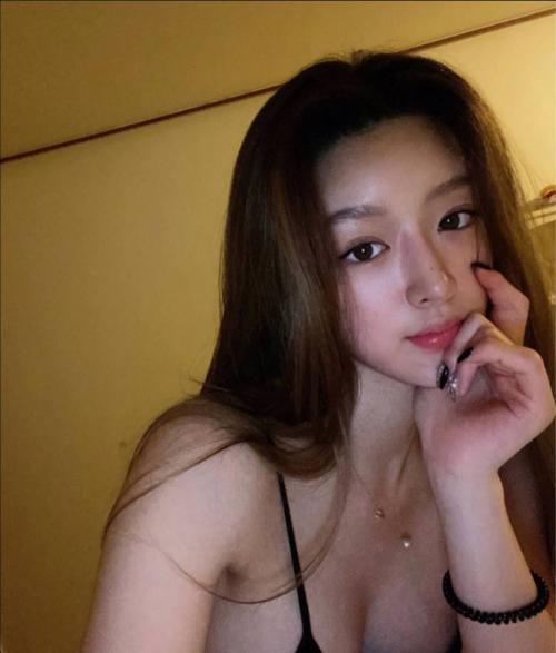 成都双流区清纯气质兼职妹妹等哥哥来调教哦 第3张