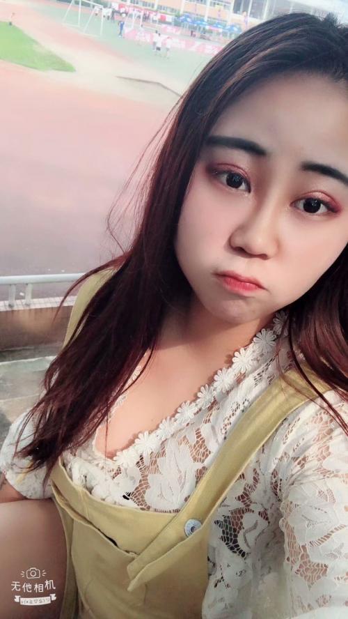 小妮子~理工学生 第1张
