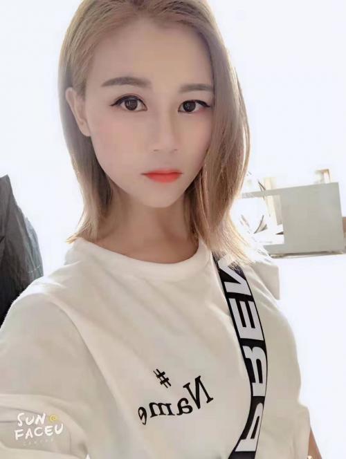 耀华大楼小宝贝 第1张