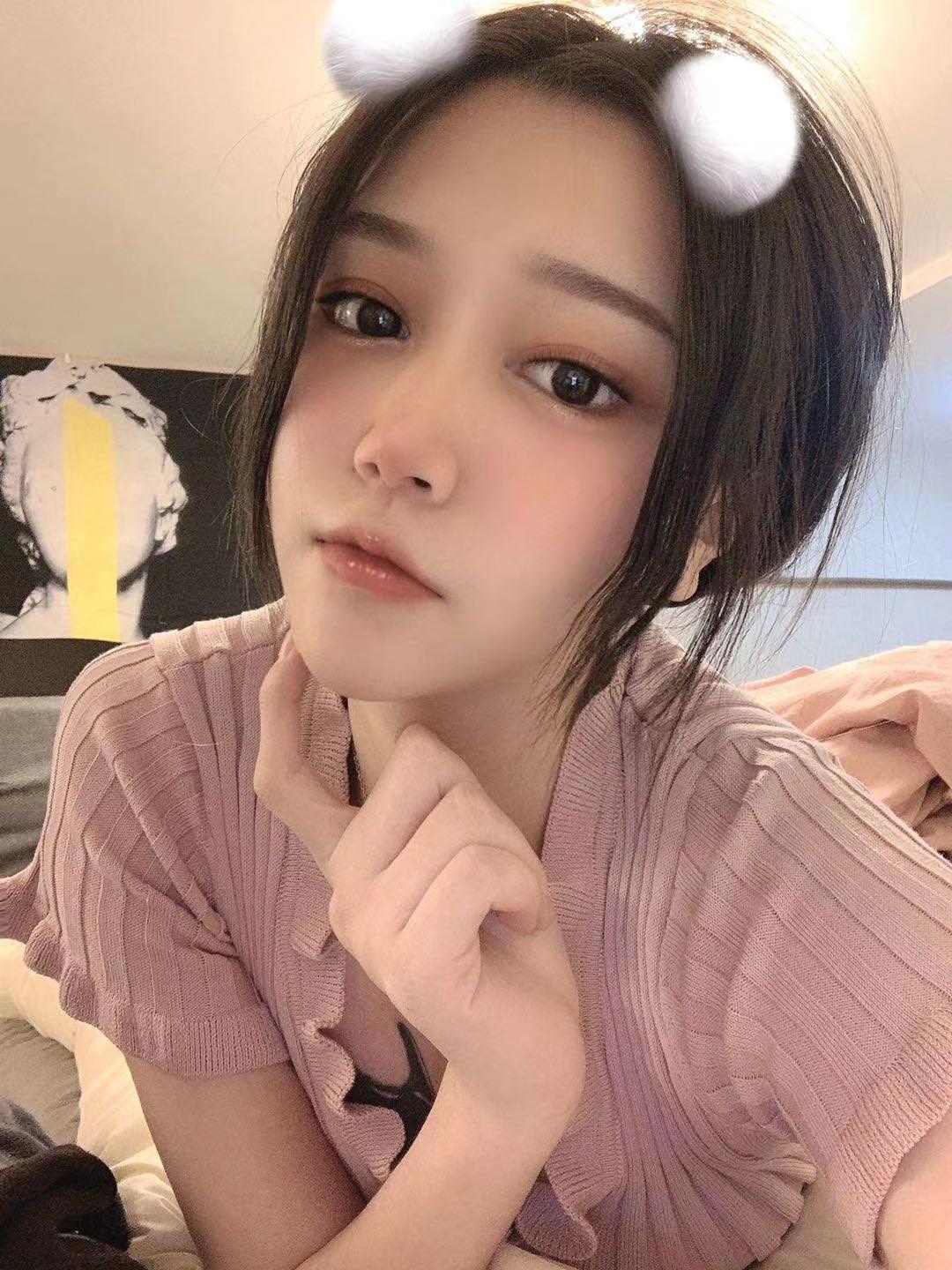 锦江区骚逼妹子 第2张