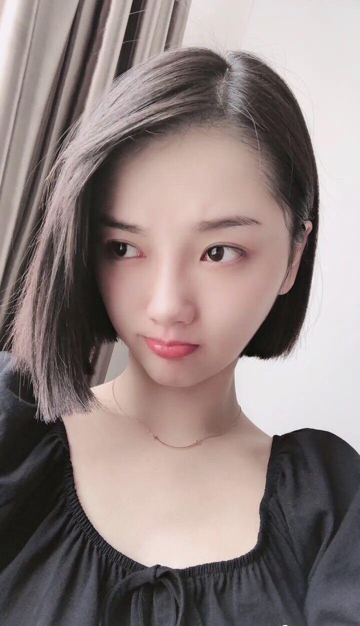 2021年1月20短发酷酷的舞蹈老师 第2张