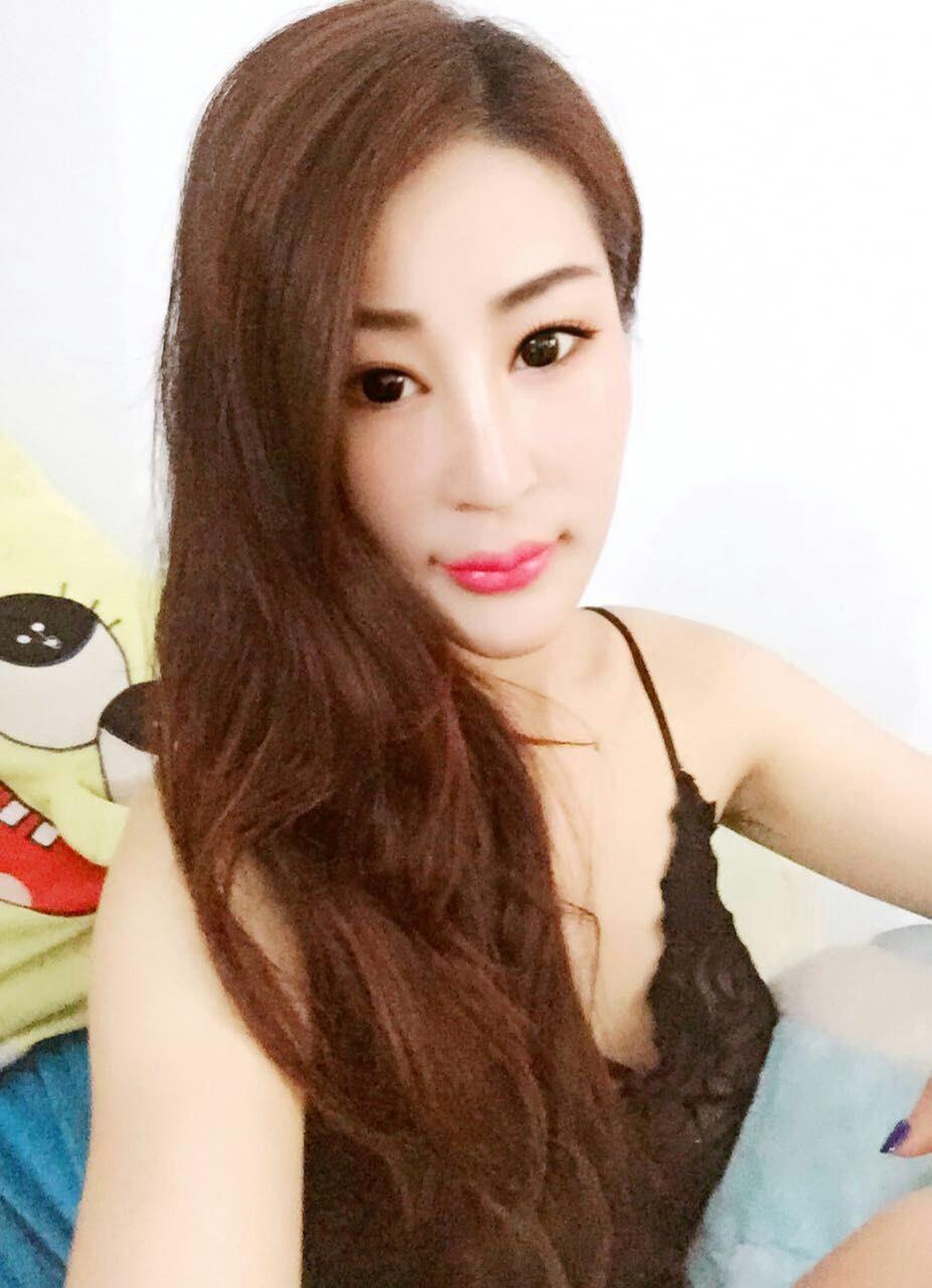 罗湖性感丰满小妞 第2张