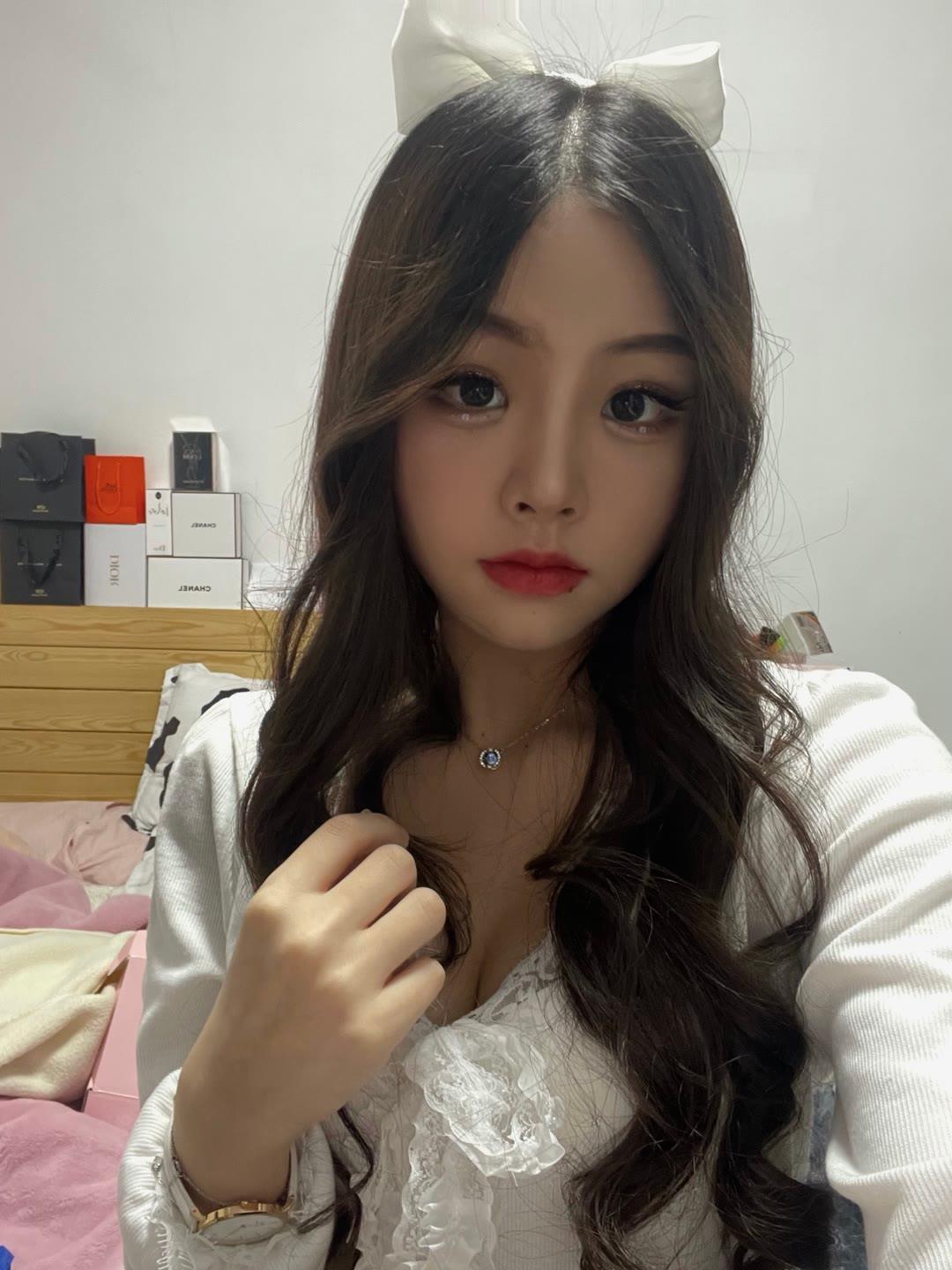 清纯性感的妹妹，体验感超棒 第1张