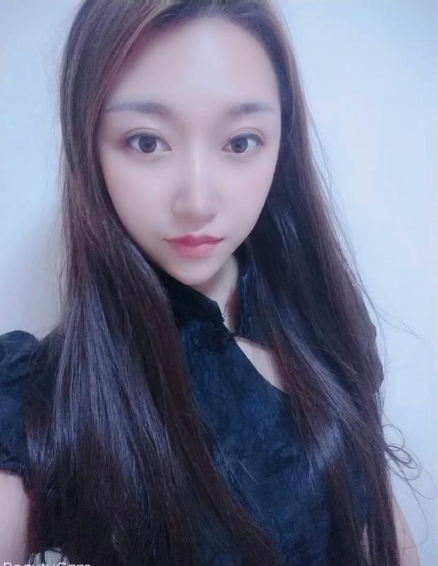 哈尔滨长腿年轻美女 第2张