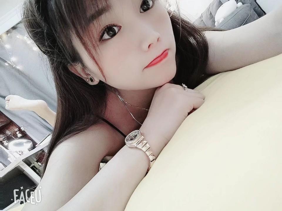 菲儿中规中矩 第1张