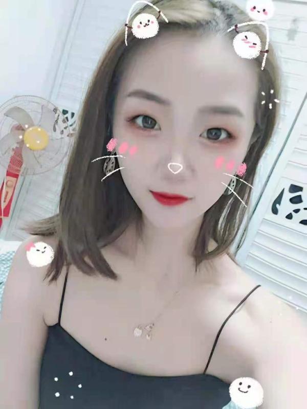 性感的一位妹子 第1张