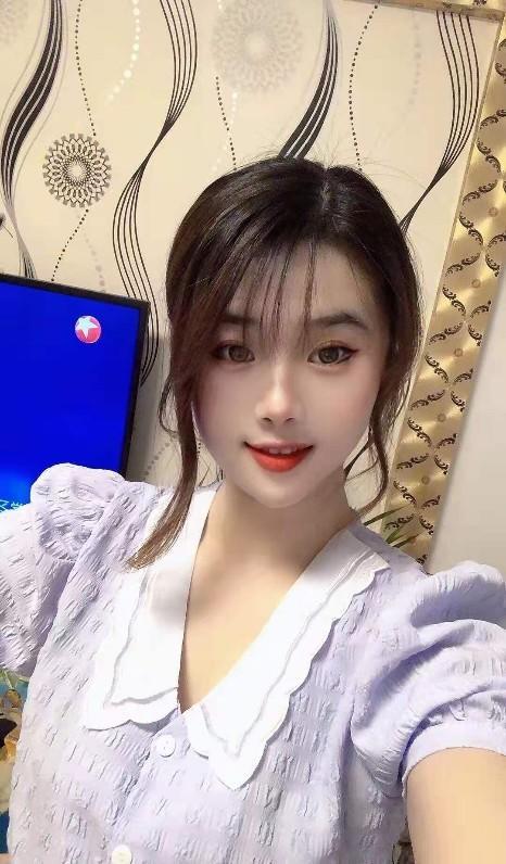 成都花牌坊小妹 第2张
