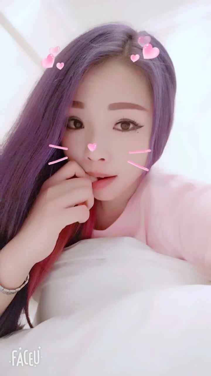 身高超过170CM小妹妹很漂亮，口技惊人可以口爆 第3张