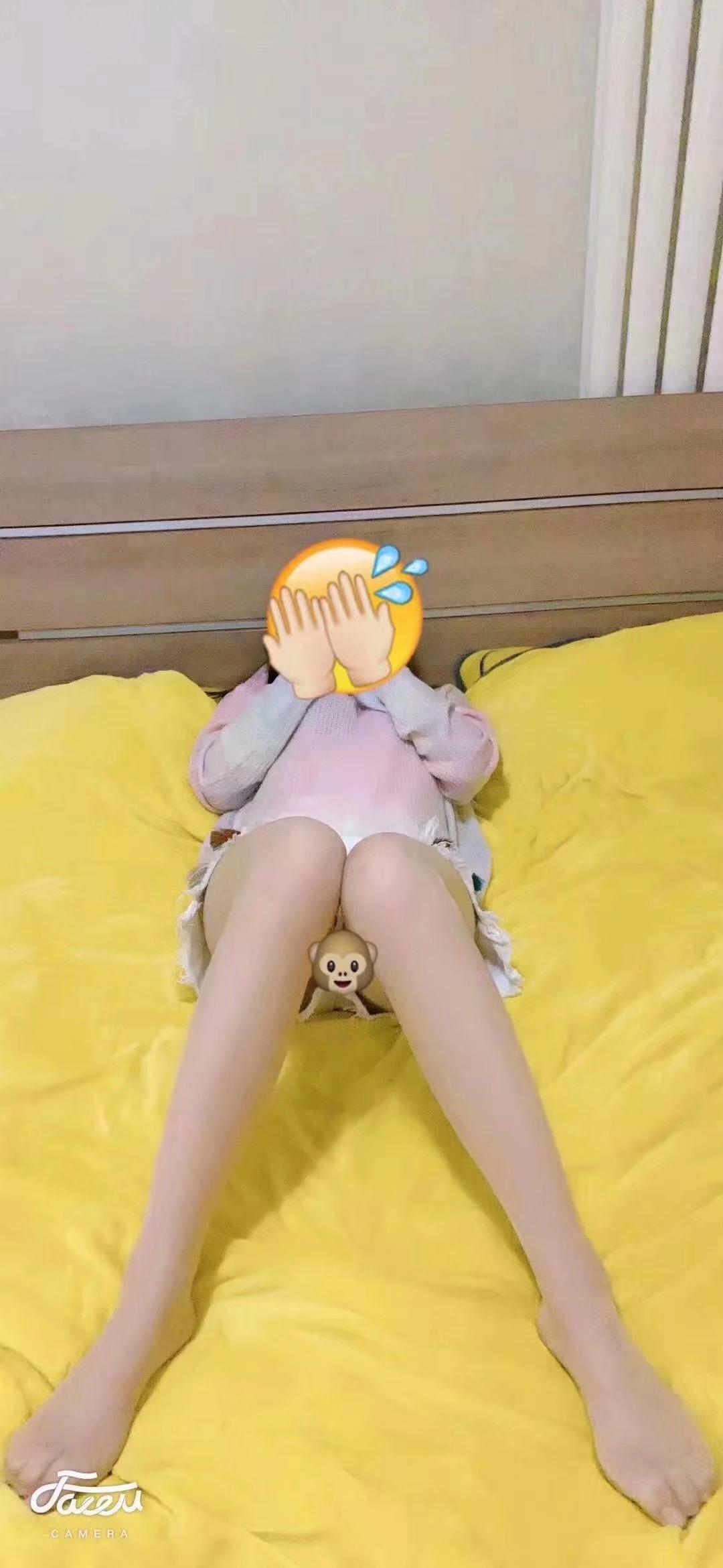 立水桥的寒冬和温暖,年轻可爱的虎牙小妹子 第2张