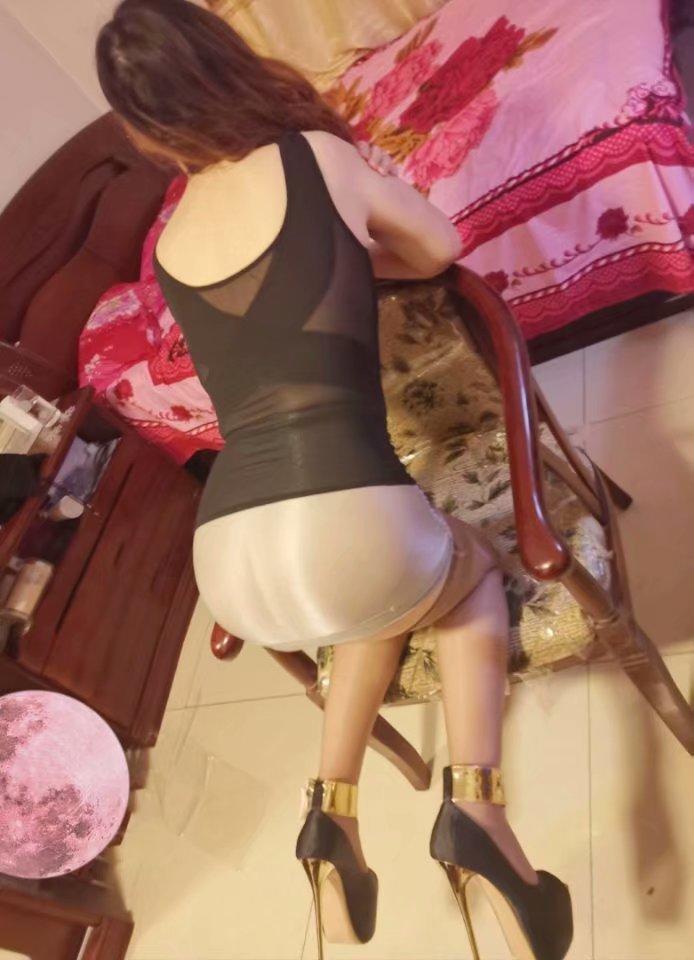 三元桥妩媚熟女，只适合泻火，包夜限三次 第1张