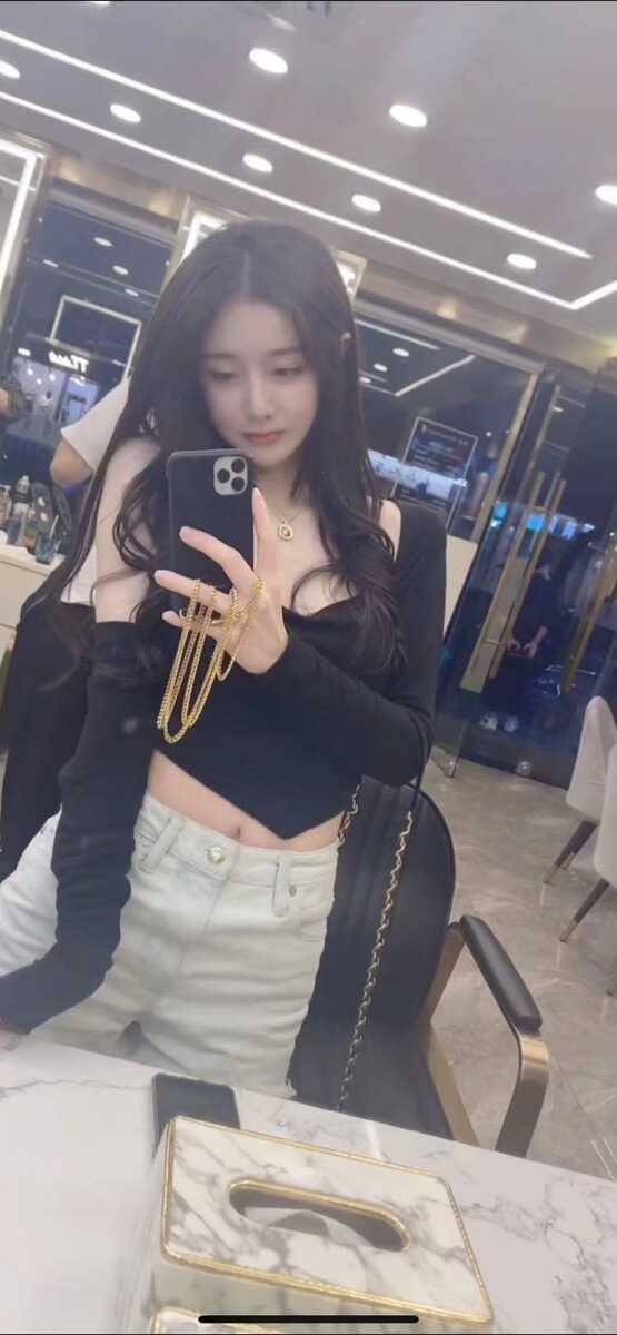 感觉非常好的一个妹子 第1张