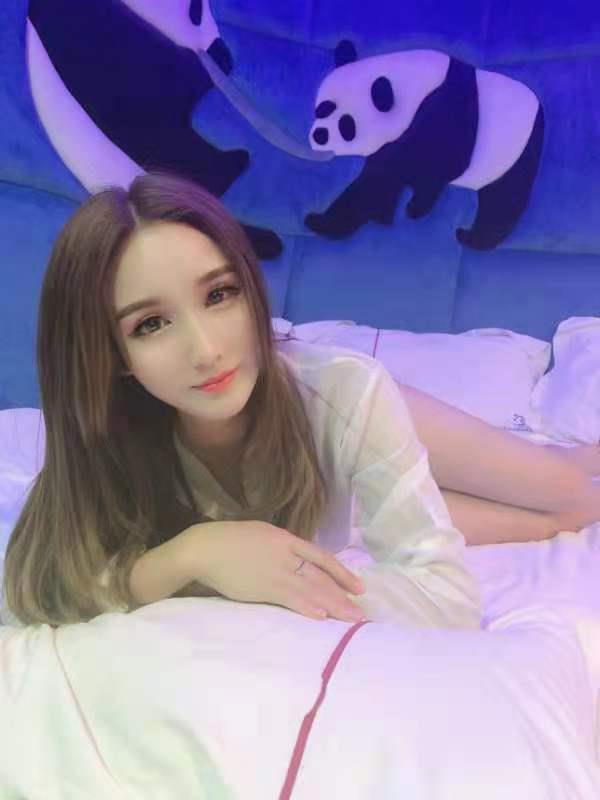 验证长相甜美，大长腿的95后极品美少女！ 第2张