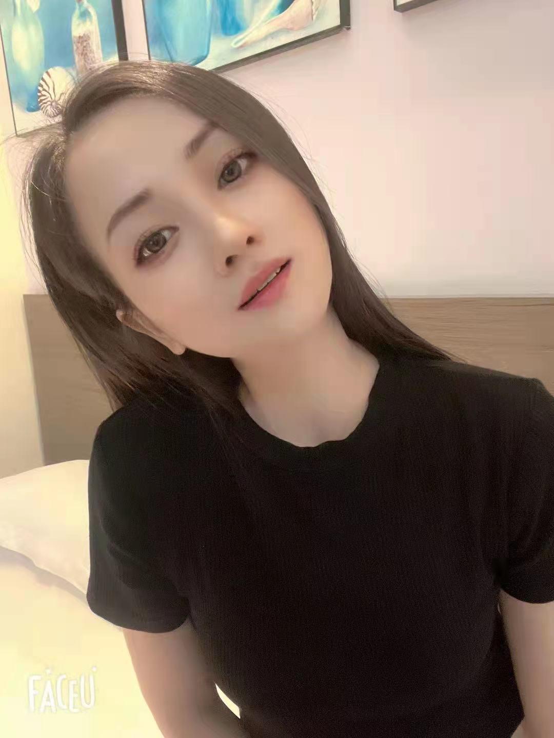 天河御姐小鱼儿 第1张