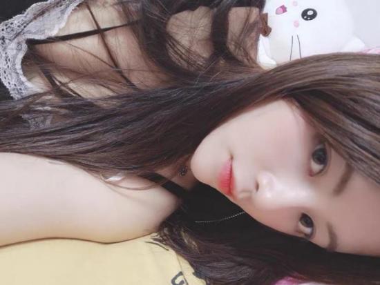 身材很好的丝袜小骚货,年轻漂亮【失效】 第2张
